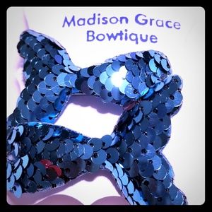 Light blue mermaid sequin hair clips